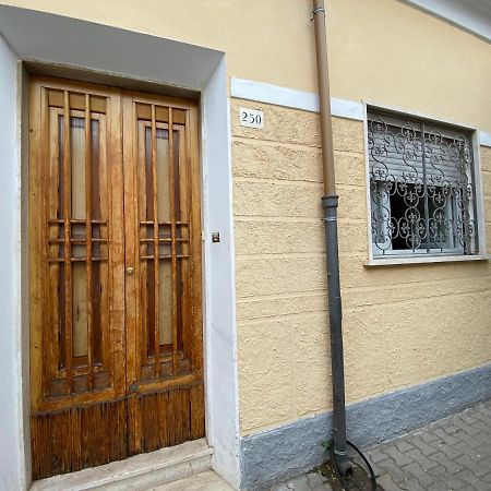La Casa Del Pescatore Виареджо Екстериор снимка